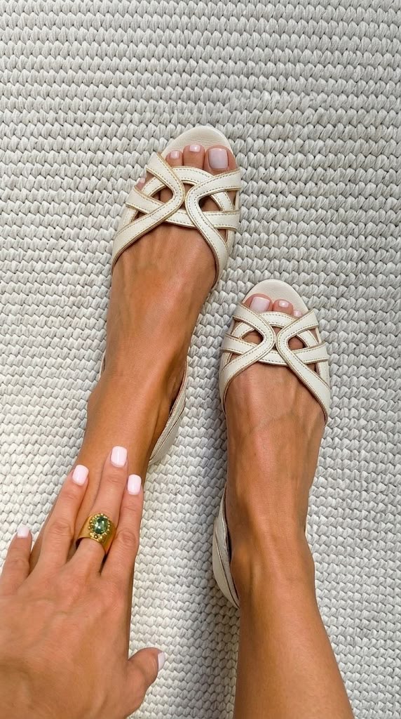 Casa Marbella™ | Sandalias Camilla Trenzadas Crema de Estilo Elegante