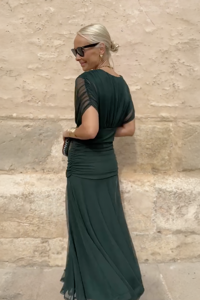 Casa Marbella™ | Ropa Santana de Seda Elegante