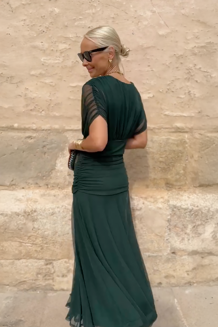 Casa Marbella™ | Ropa Santana de Seda Elegante