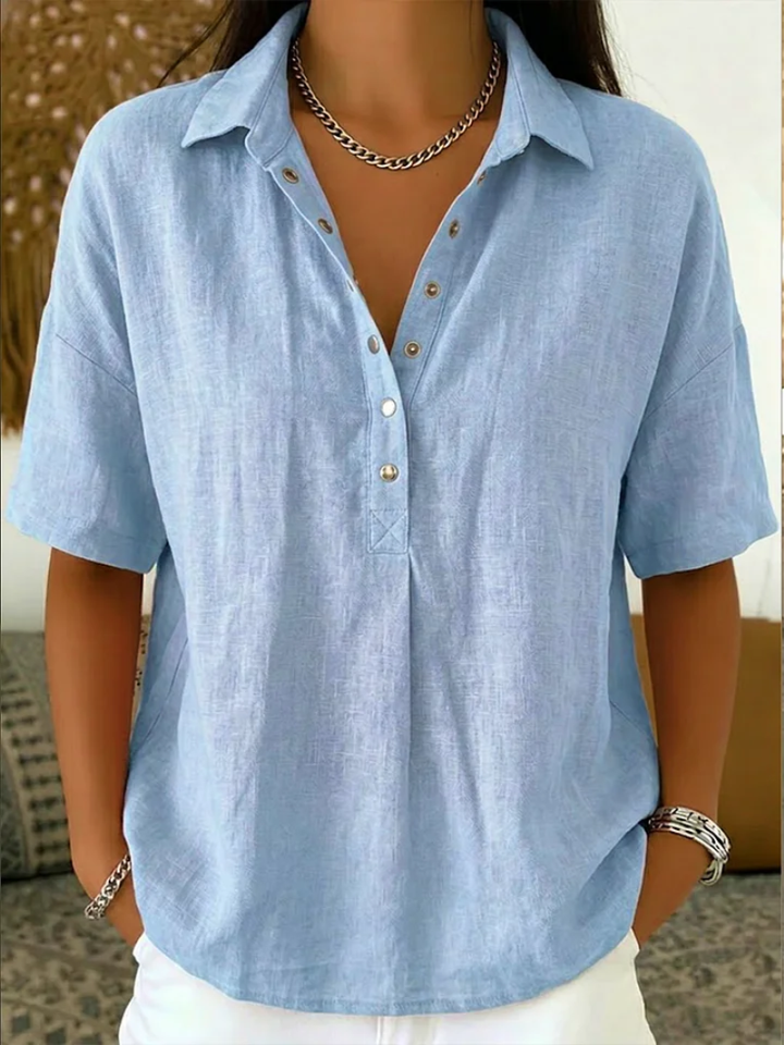 Casa Marbella | Blusa elegante con cuello y detalles de botones Velara