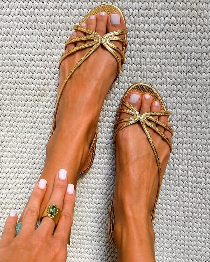 Casa Marbella™ | Sandalias Camille Doradas, Elegancia Estival