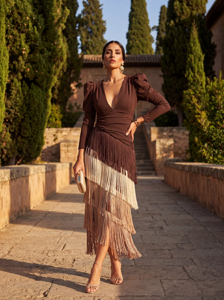 Casa Marbella™ | Vestido Acampanado con Flecos Elegantes