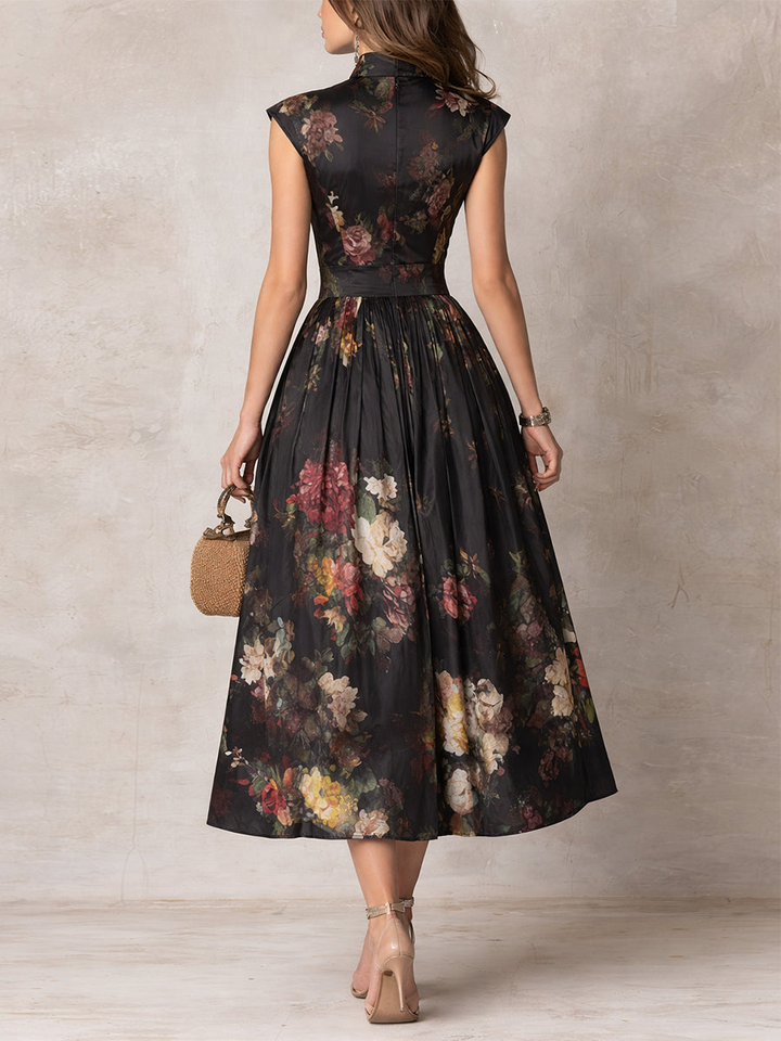 Casa Marbella™ | Vestido Midi Violetta Negro de Satén Plisado con Estampado Floral y Escote Ojal