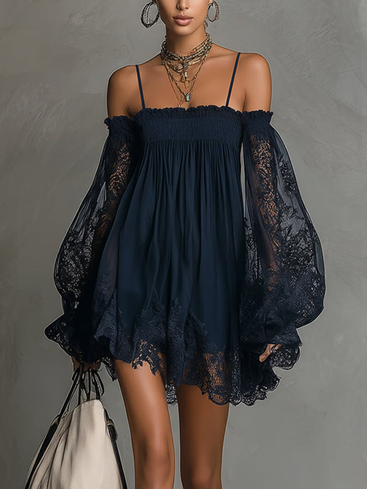 Casa Marbella™ | Vestido Mini Noemi de Gasa Azul Marino con Hombros Descubiertos y Encaje